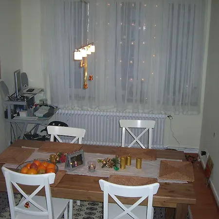 Homestay Zv2001 Private & - Agency *