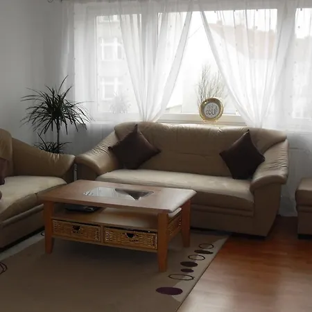 Homestay Zv2001 Private & - Agency Hannover