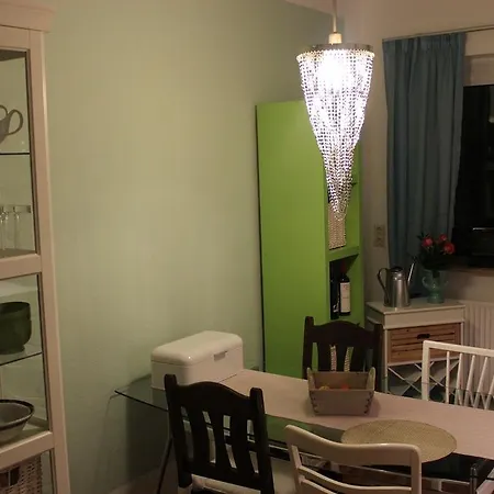 Homestay Zv2001 Private & - Agency *